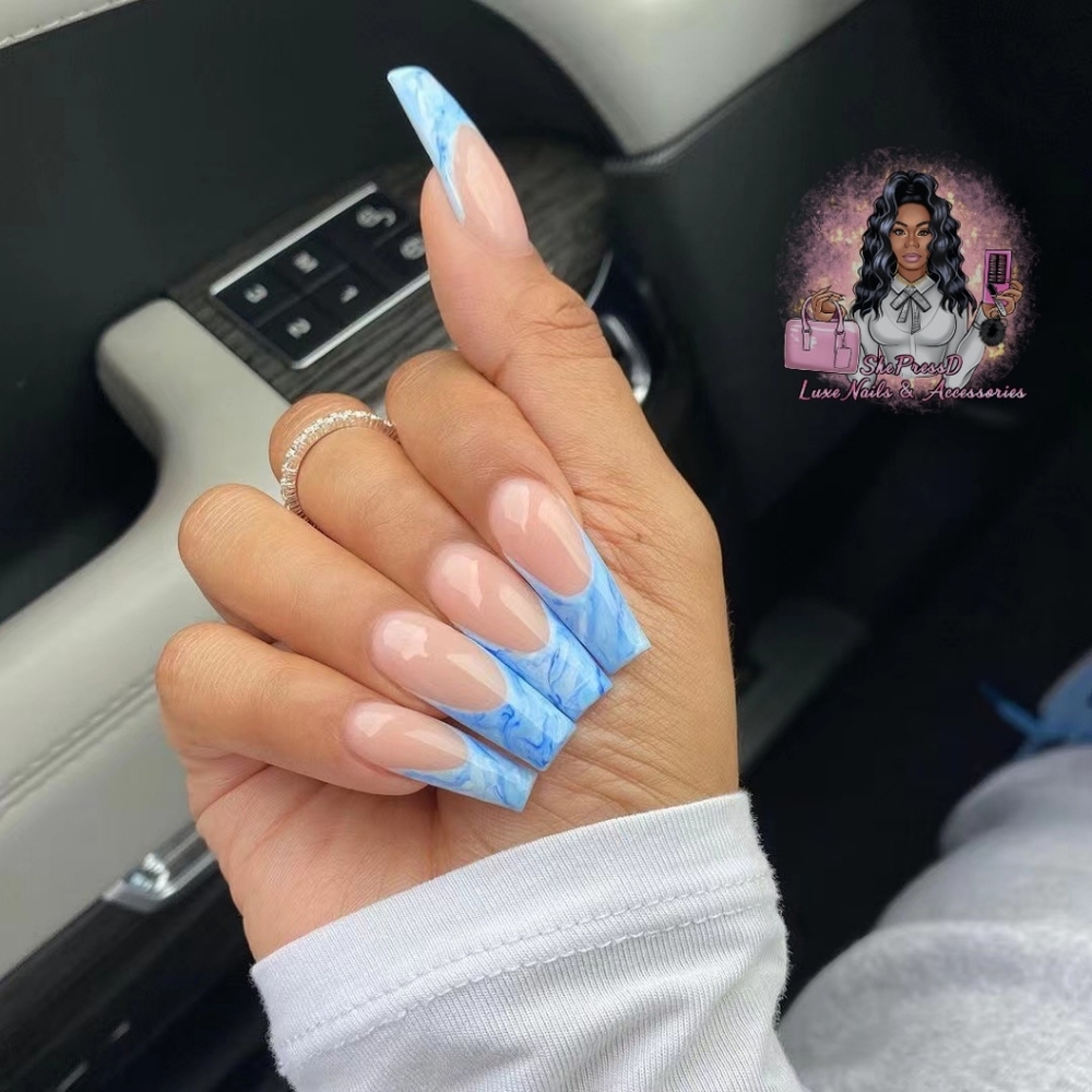 Blue Wave Nail Set💅🏾Perfect for everyday wear ❤️.